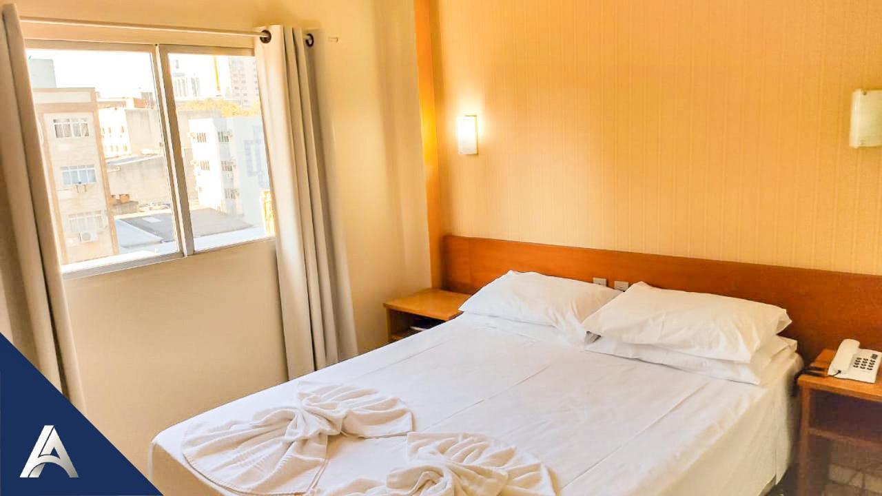 Ambassador Hotel فوز دو إيغواسو المظهر الخارجي الصورة